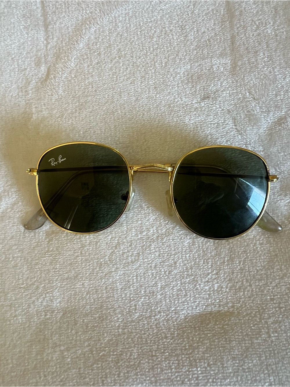 Ray-Ban Gold Frame Sunglasses with Dark Green Lenses